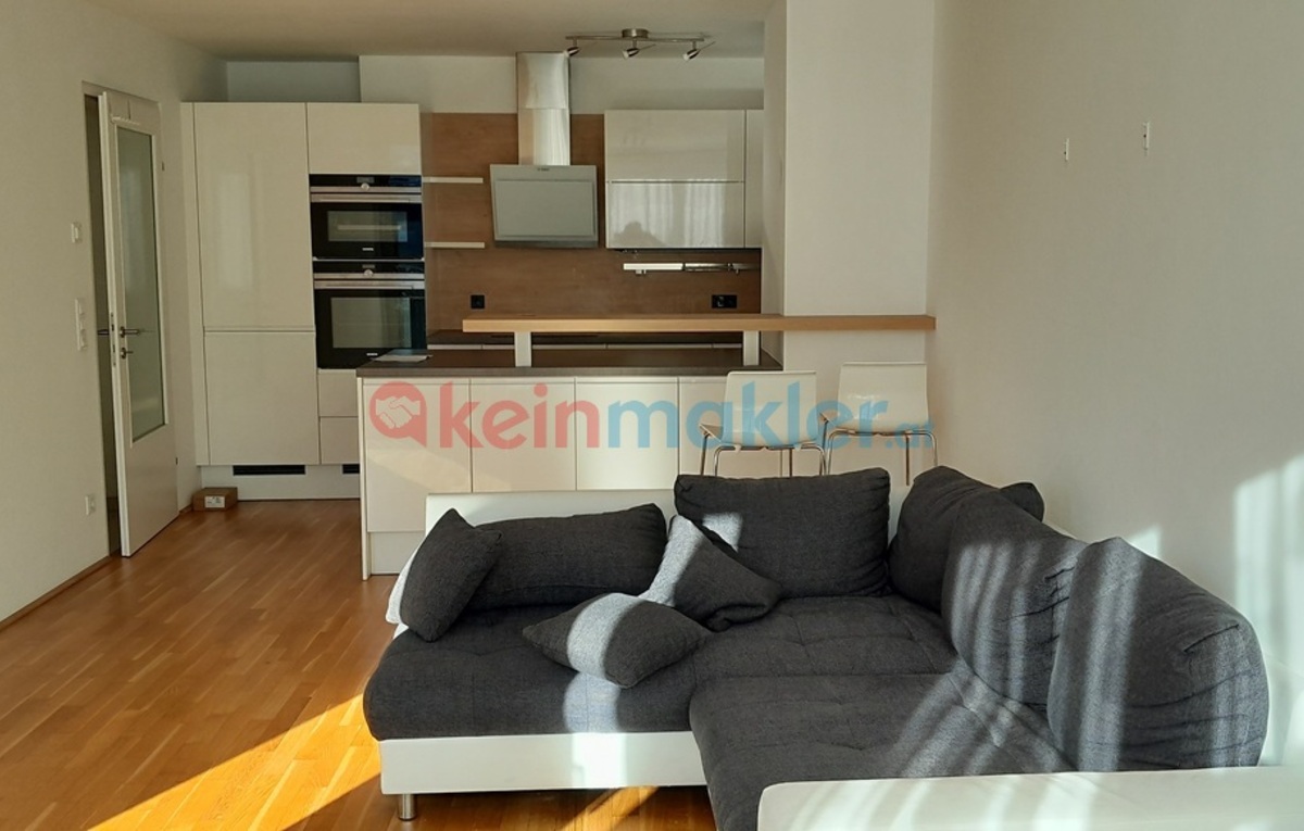 Donaufelderstrasse 233, 1220 Wien; ID:0
